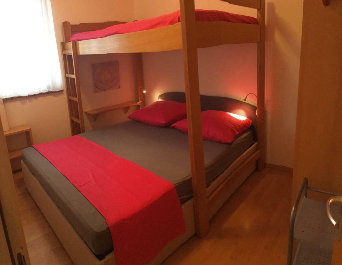 Apartment Jurja Povljana Dış mekan fotoğraf