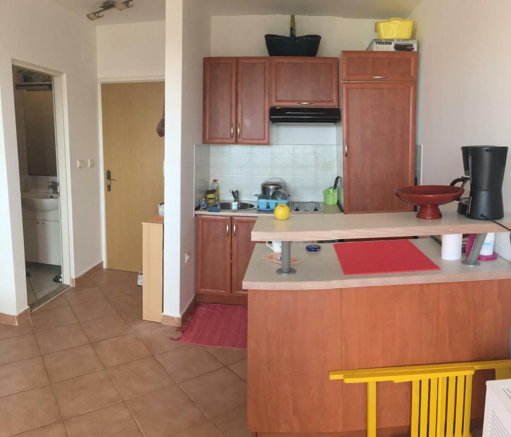 Apartment Jurja Povljana Dış mekan fotoğraf